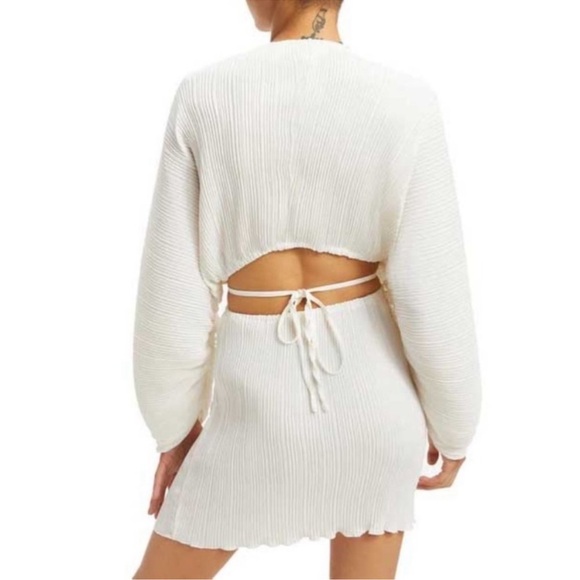 Good American Sculpted Plisse Dress - White - size 7/8 (2x/3x) - Picture 3 of 9